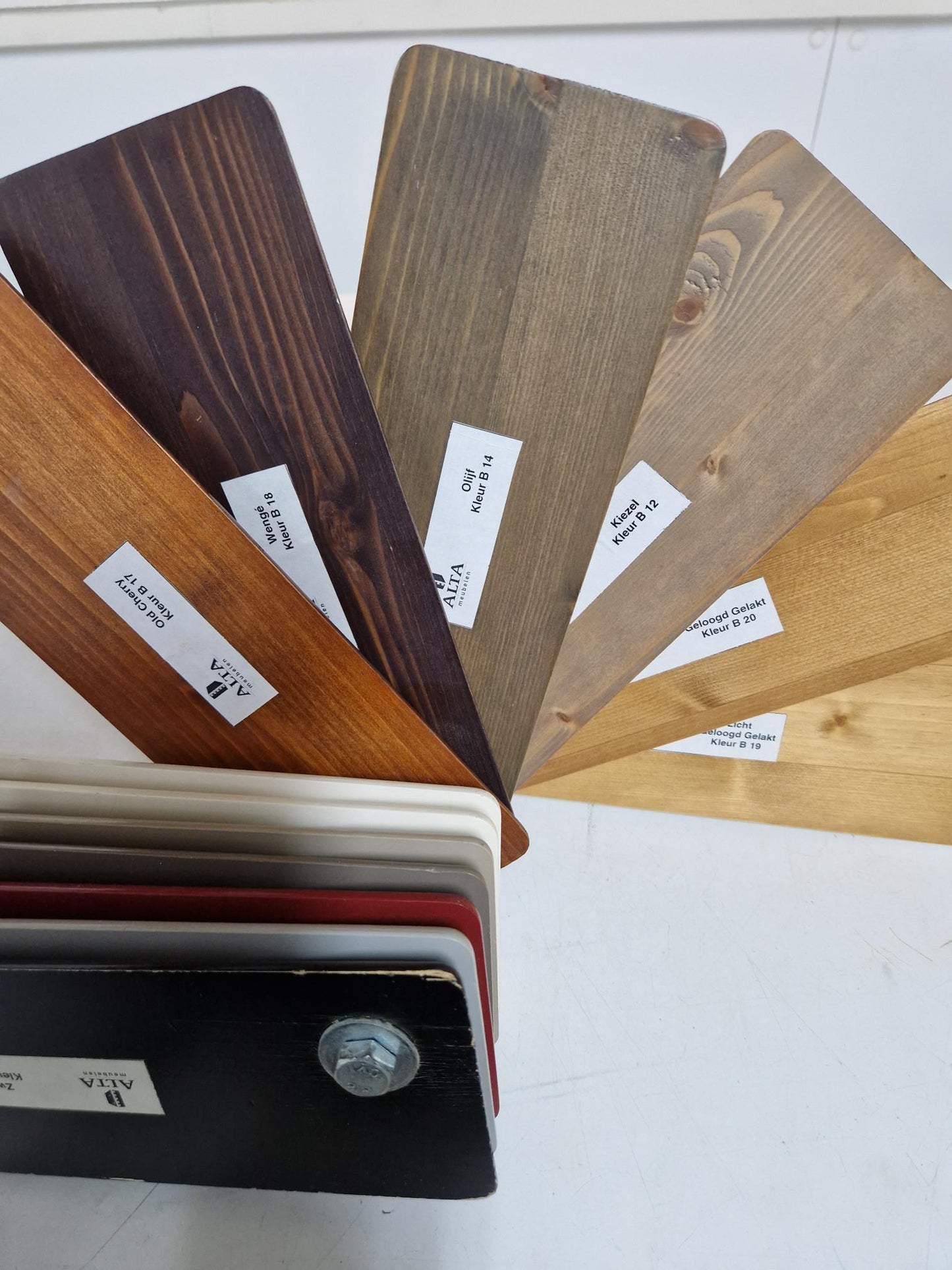 Bed Harry Eenpersoonsbed of Twijfelaar